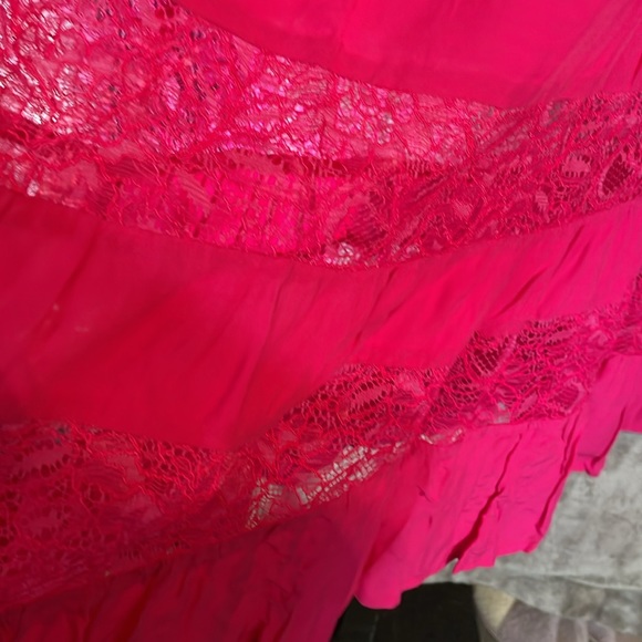 NWT Black Label by Chico’s Size 3 (16) Lace Inset Skirt Color: Summerberry - Picture 3 of 7